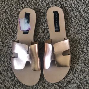 Steve Madden slides